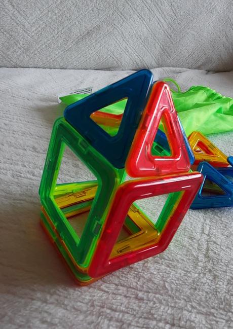 Magnetická stavebnica, 