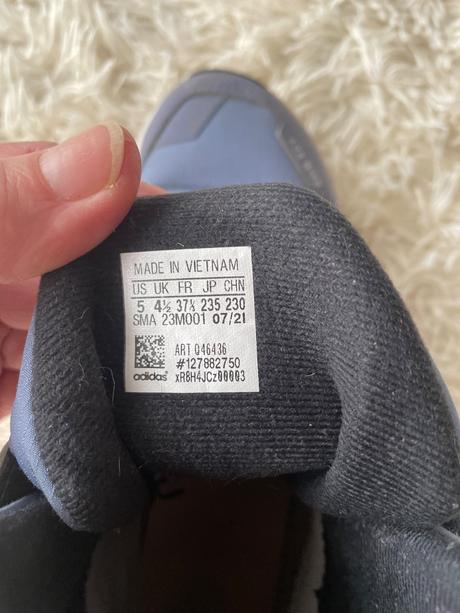 Zimné snehulky, adidas,37