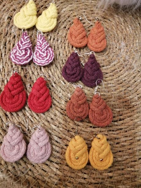 Nausnice loopky macrame, 