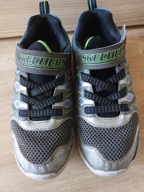 Blikajúce sketchers topánky vel. 32, skechers,32