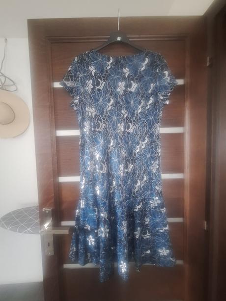 Prilezitostne saty, 42