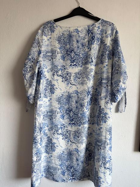 Hm viralne lanove saty velk 40 kvety zvierata, h&m,40