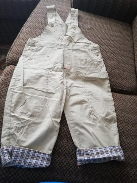 Nohavice s trakmi, 110