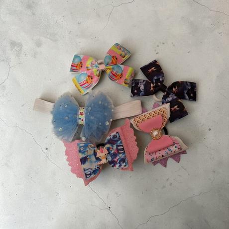 Balíčky mašiel na gumičke/štipce, 