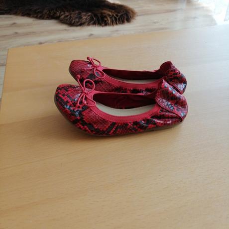 Balerínky next, next,28