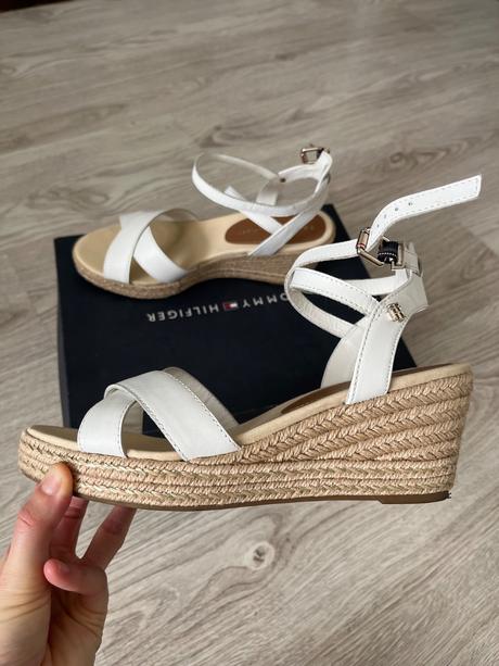 Sandále, tommy hilfiger,39