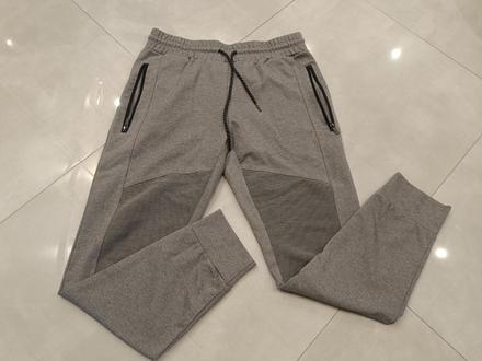 Tepláky, new yorker,l