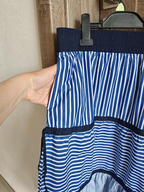 Dámska sukňa, reserved,36