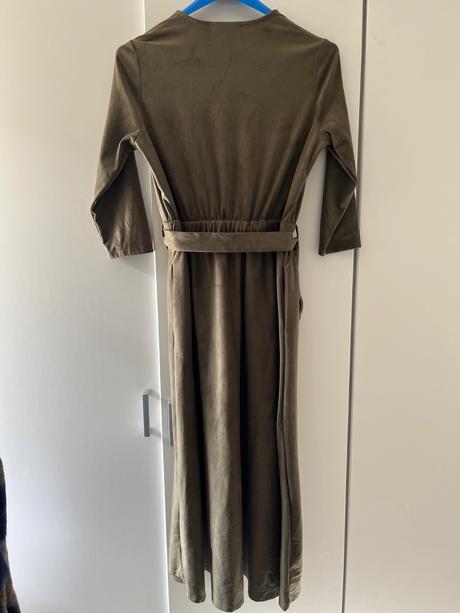 Reserved šaty vel m nové, reserved,m