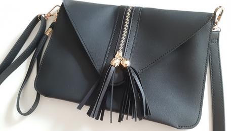 Nova kabelka, cromia