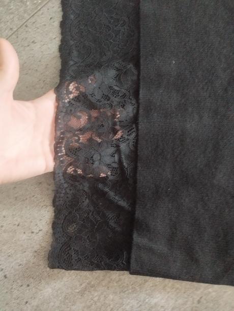 Nové pletené guess saty, guess,s