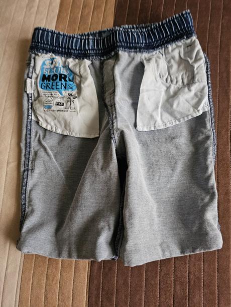 Šortky 11-12 rokov, f&f,152