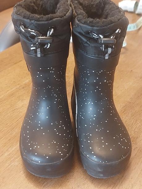 Zateplene dino gumačky svietia v tme, next,20