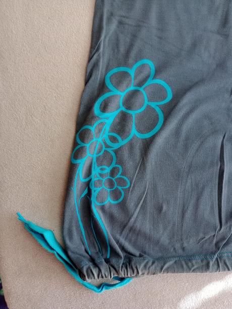 Šaty rejoice, rejoice,l