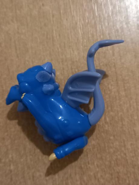 Kinder hračka mpg tt004 modrý drak, 