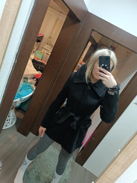 Kabát veľ. 38, gate,m