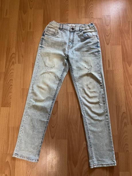 Roztrhané rifle, reserved,164