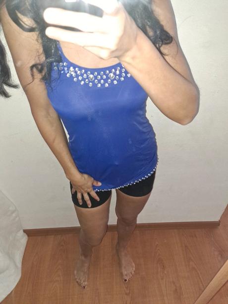 Elegantné tricko s kamienkami s-m, s