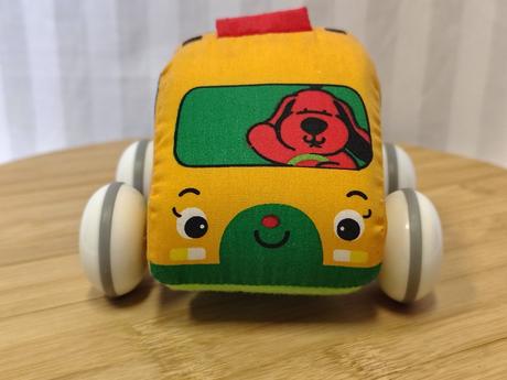 Naťahovacie autíčko taxík, melissa & doug, r. 2015,