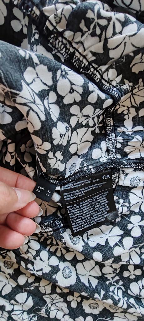 Šaty top stav, c&a,42