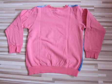 Hrubšia mikina, 128