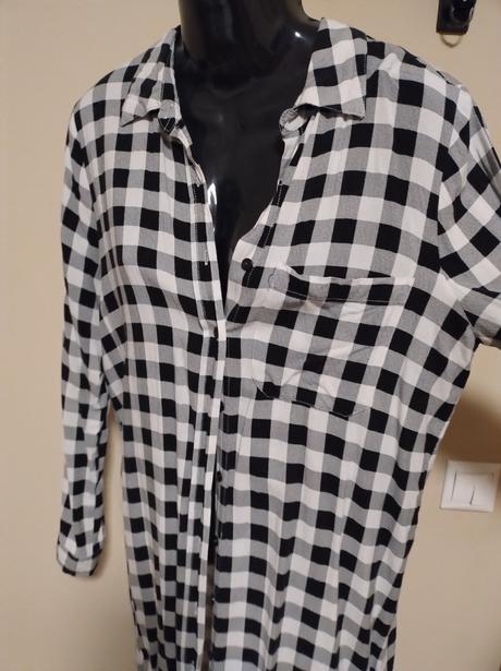 Predĺžená košeľa 42, atmosphere,42