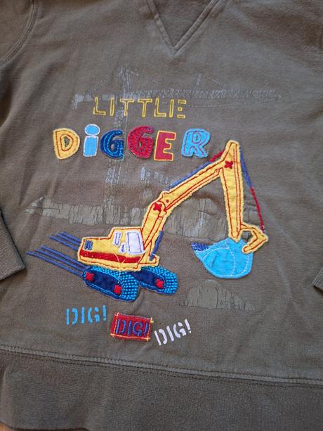 Mikinka s bagrom, miniclub,92