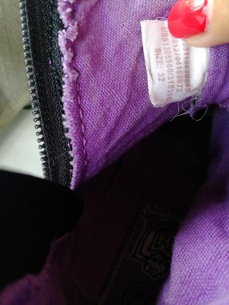 Tenisky monsterky, 32