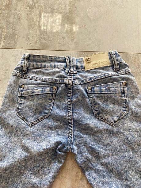 Dievčenské rifle, 152