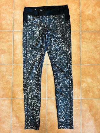 Legíny, under armour,m