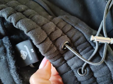 Tepláky nádherné black bananas, xs