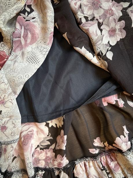 Elegantná sukňa., wallis,40