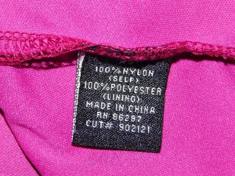 Luxusne pekne saty, xs