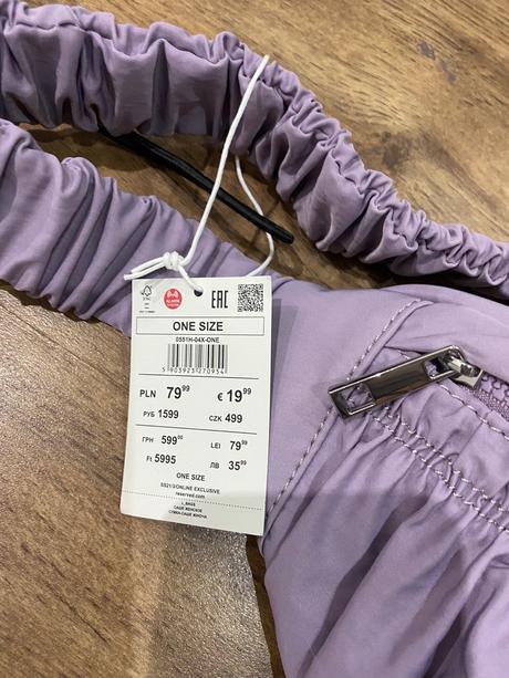 Fialová ľadvinka, reserved