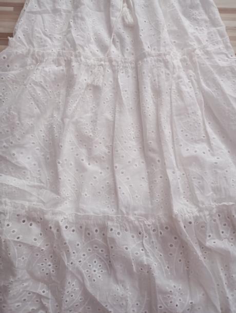 Madeirova sukna nova, gate,38 / m