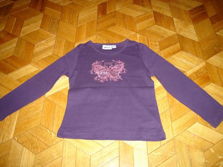 Fialové tričko, 110