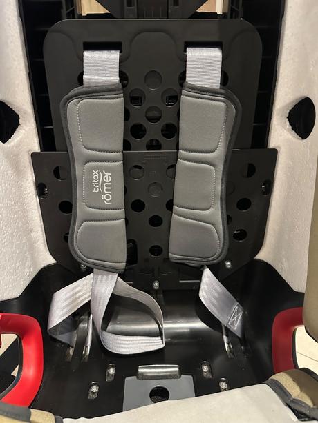 Autosedačka britax romer advansafix iv m, britax