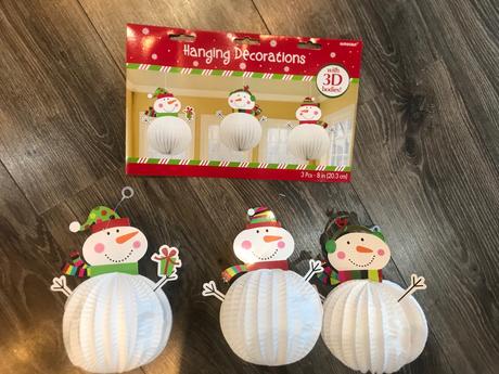 Závesné dekorácie na vianočnú párty,