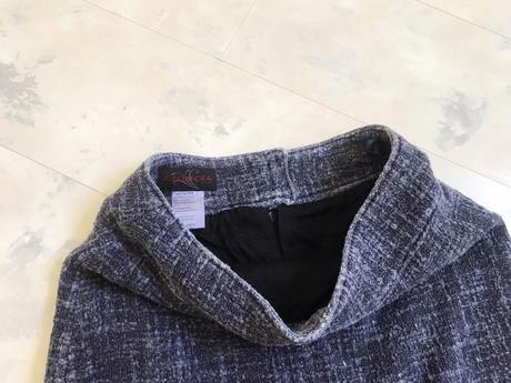 Trendový uzlíčkový slim kostým, 38