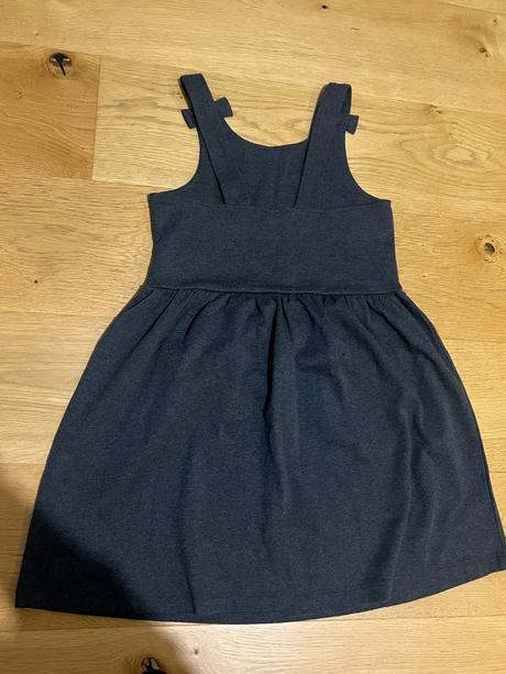 Dievcenske saty, h&m,140