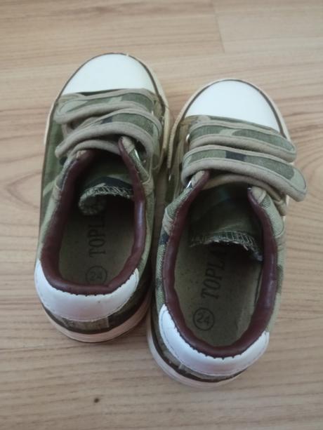 Maskacove platenky, 24