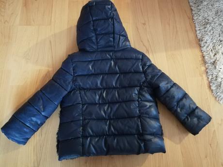 Tmavomodra kozusinova bunda, benetton,92