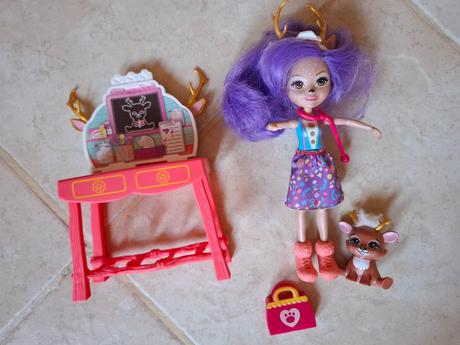 Enchantimals jelen s maznacikom,