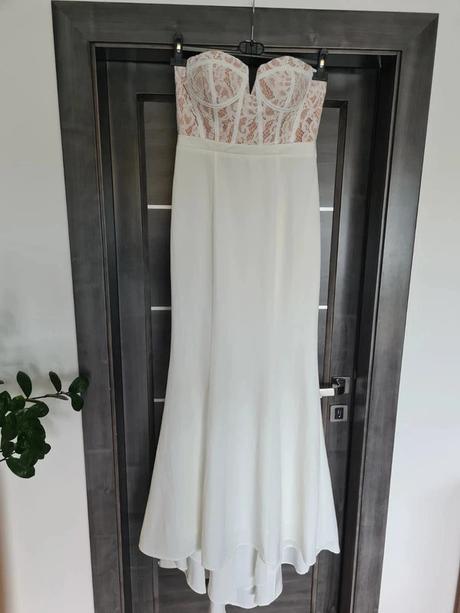 Popolnočné/ plesové šaty jarlo, m