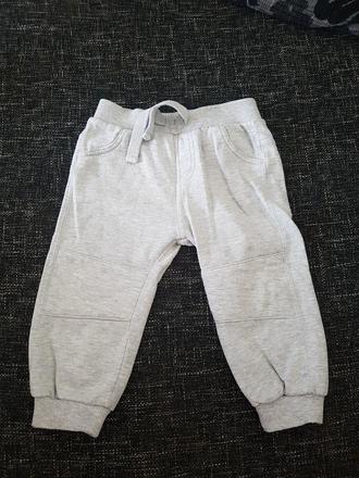 Teplaky sive, f&f,86