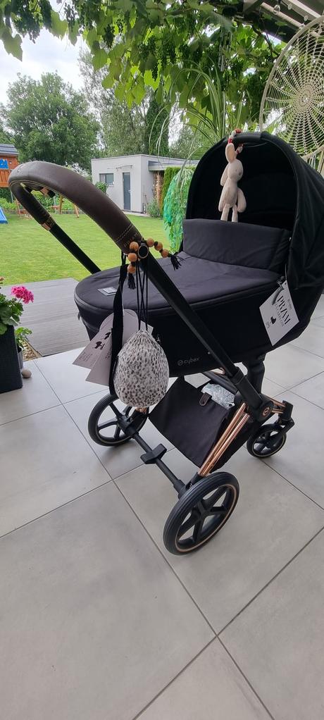 Kočík, cybex,cybex priam 4