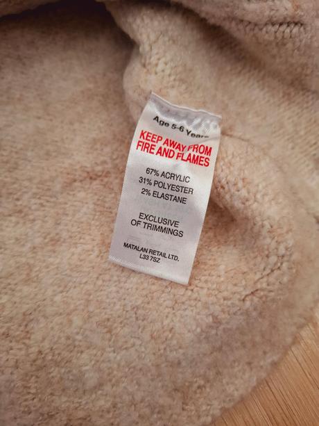 Nádherný sveter, matalan,110