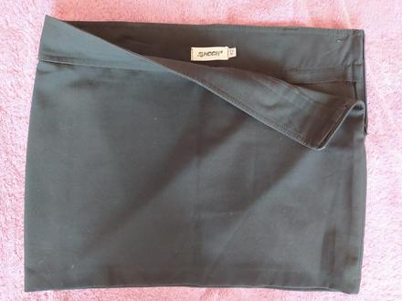 Čierna minisukna m, m