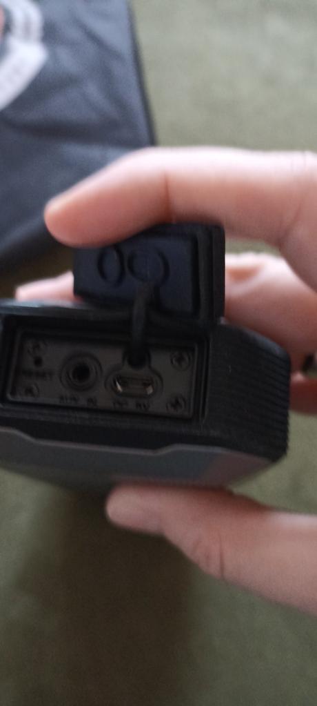 Bluetooth reprák gogen,