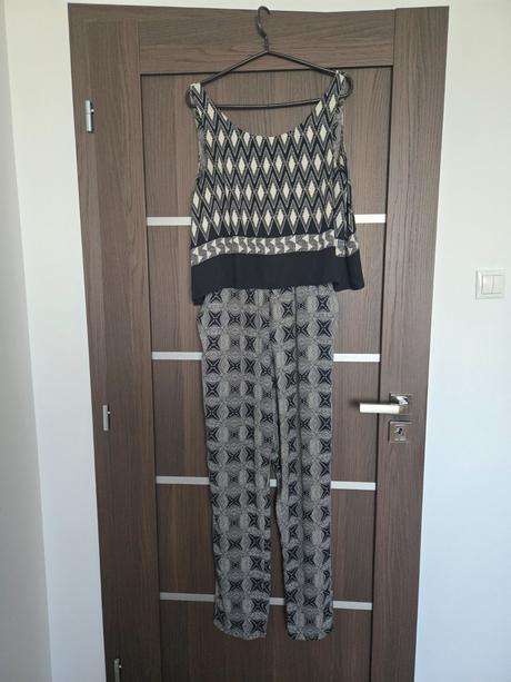 Kostým - sako a overal, 38